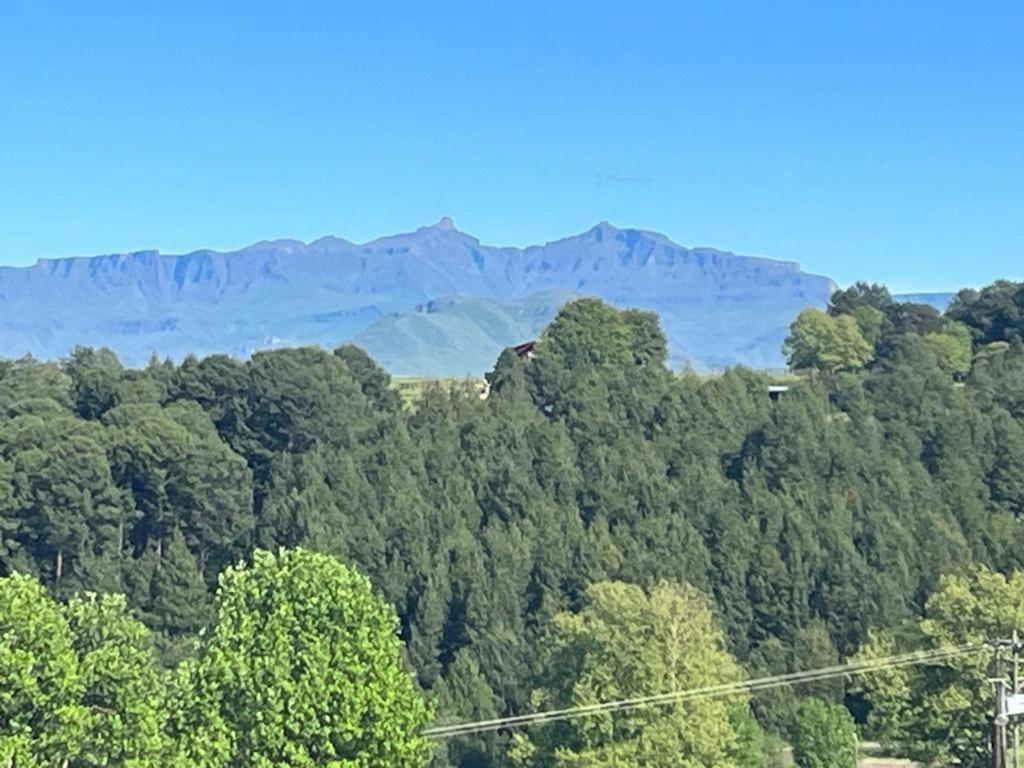 Sunset View Self Catering Cottage Underberg Exterior foto